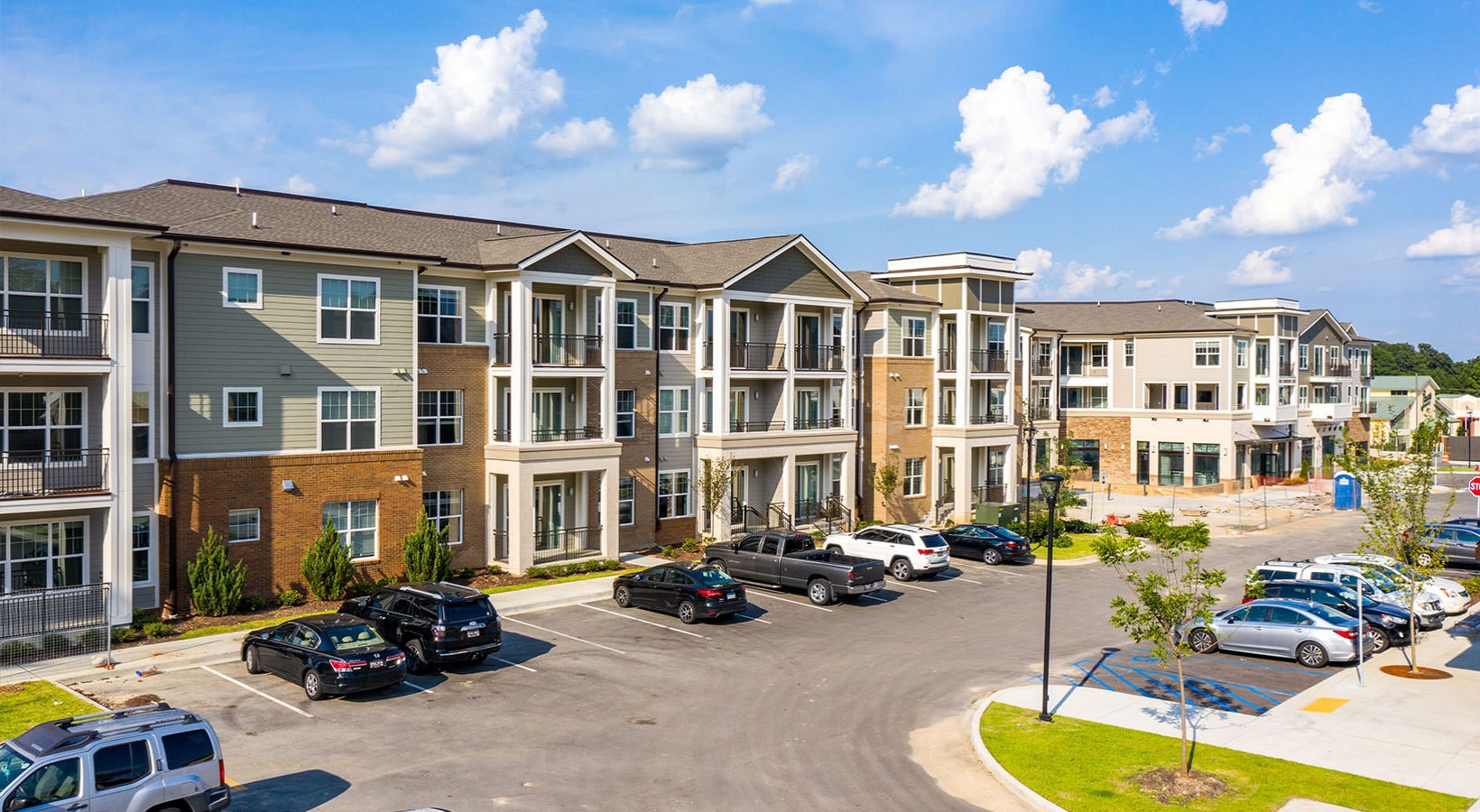 Advance-Cardinal-Crossing-02