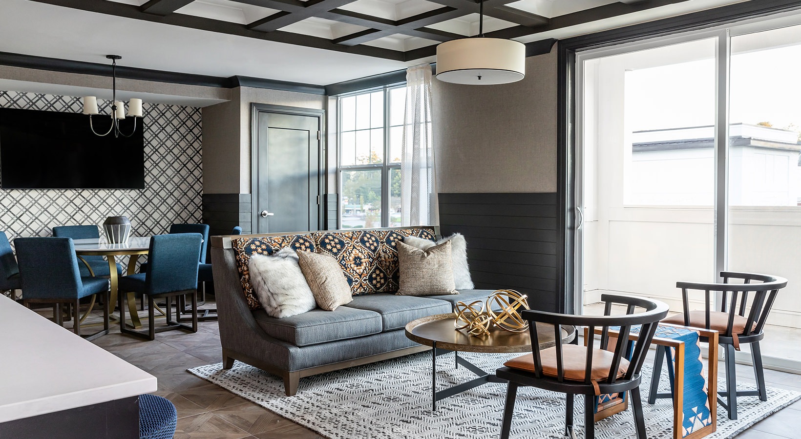 Advance-Cardinal-Crossing-04