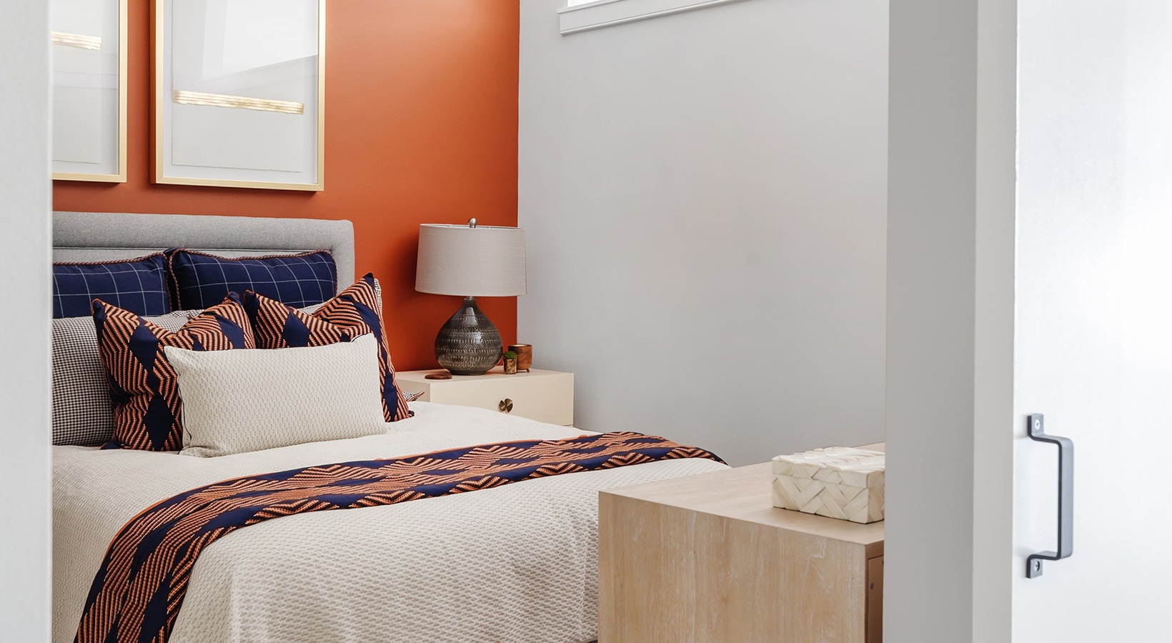 Advance-Cardinal-Crossing-05