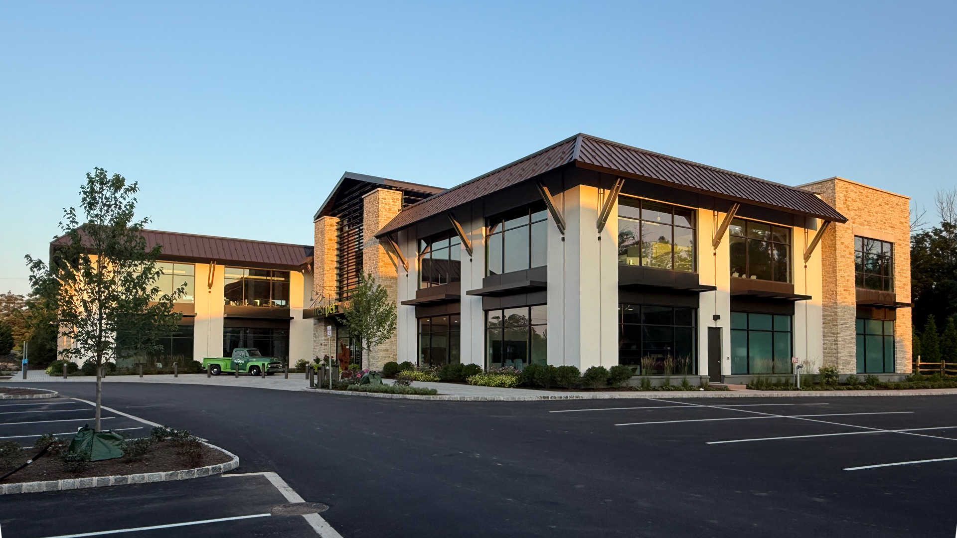 Fresh-Pet-Exterior-1