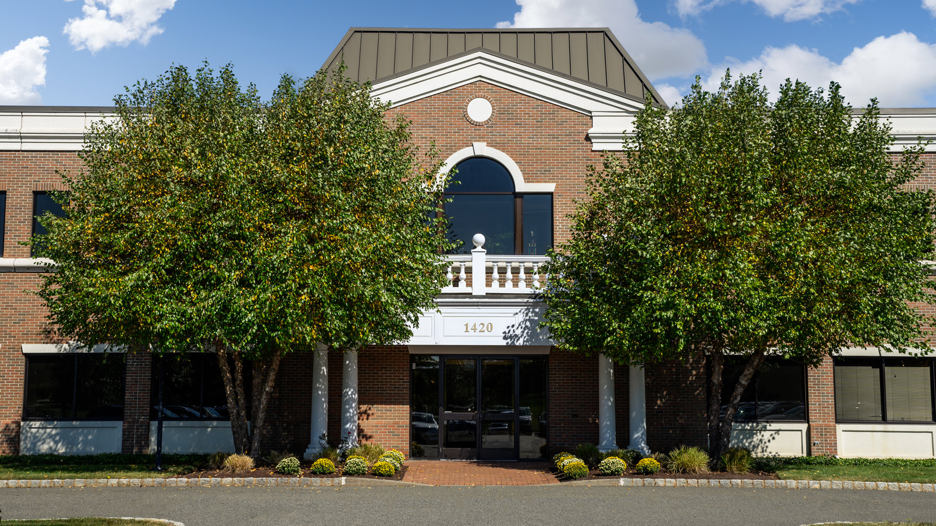 1420-Bedminster-Entrance